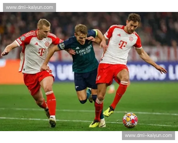 京城德比：荣耀与梦想的绿茵较量